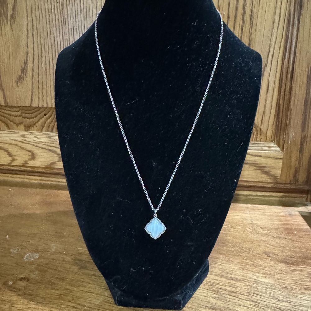 Kendra Scott Mallory Banded Agate Pendant Necklace